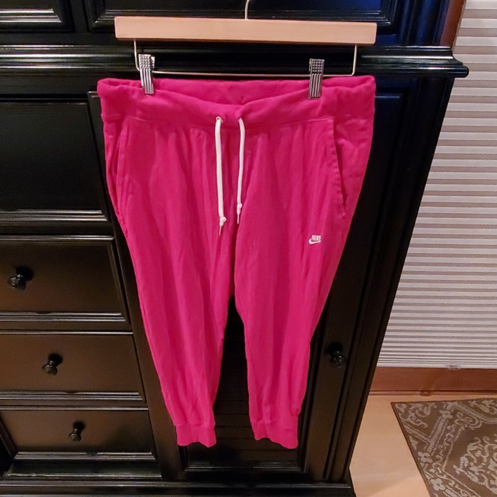 Nike joggers